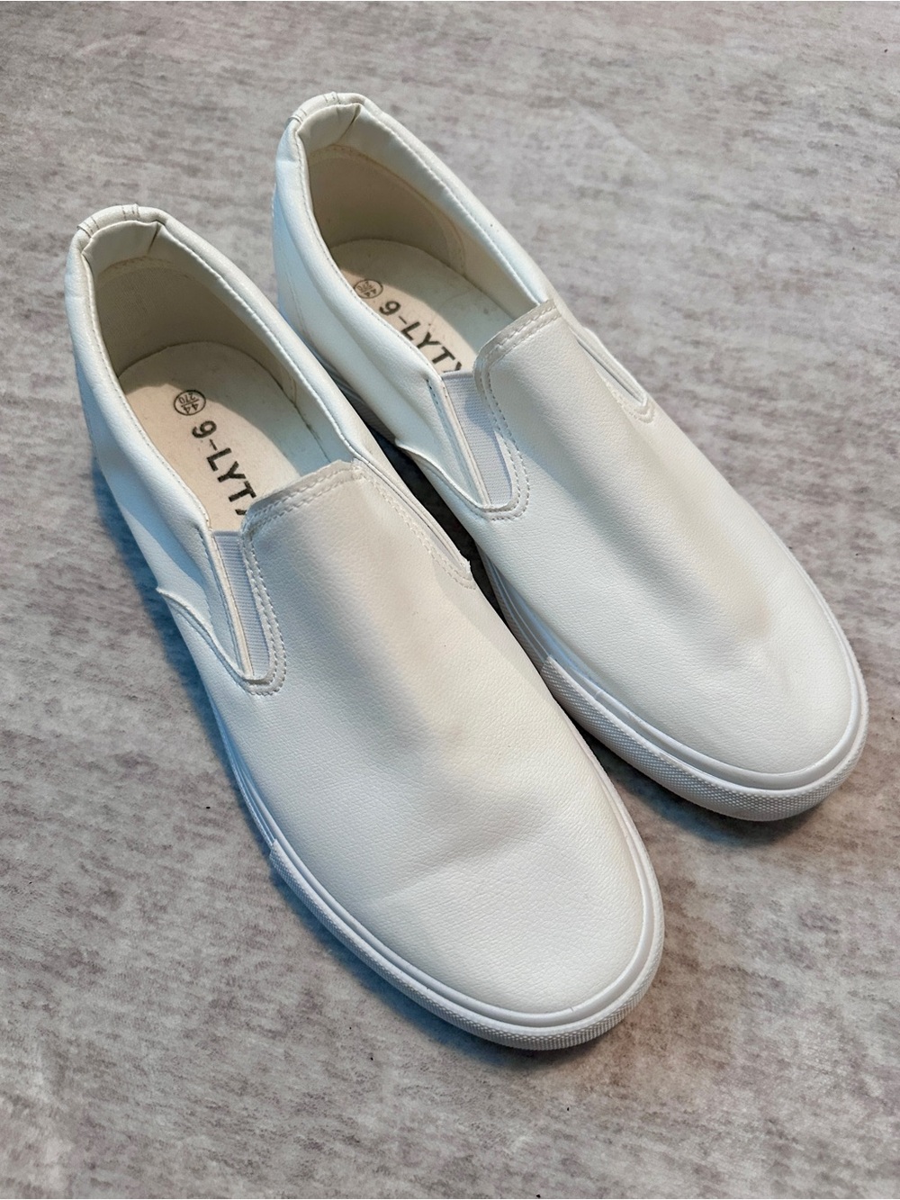 Amazon White Men's Slip-On Casual Shoes